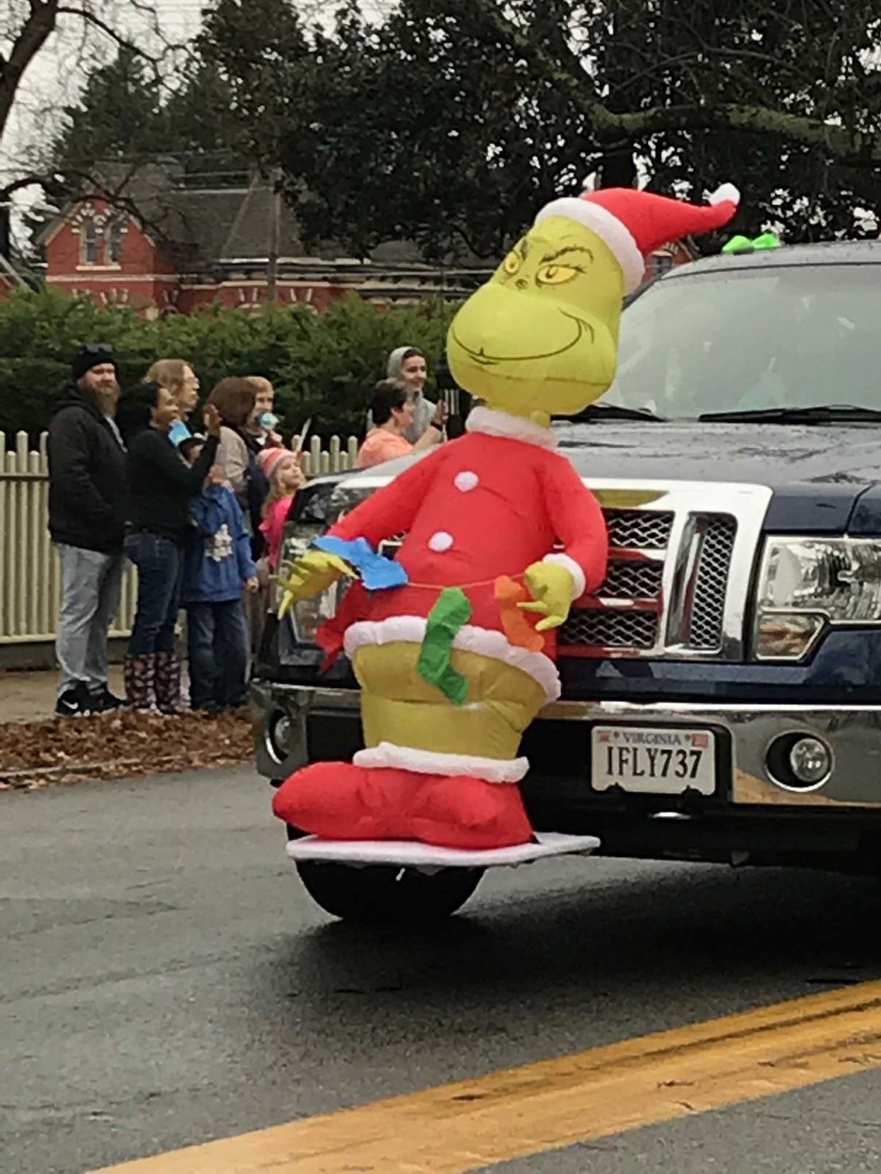 DRB 120318 Parade 10.jpg